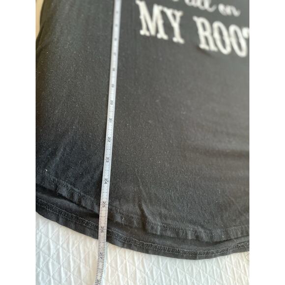 Southern Gal Queen Bee Tshirt 2X Plus Size Lightweight Stretchy Funny Tshirt - Picture 6 of 6